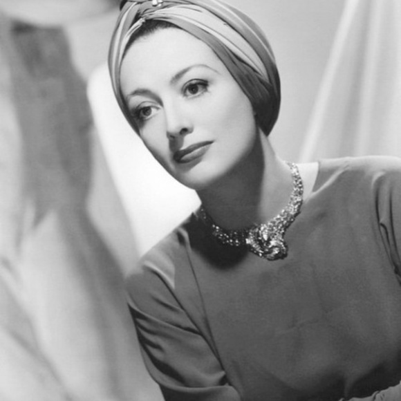 Retro Rosie Knot Turban Hat in BLACK